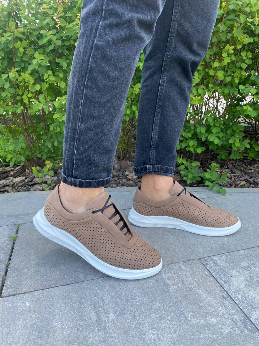 Чоловічі кросівки ShoesBand Бежеві з натурального Нубука з перфорацією 40 (26,5 см) (S80211-2)