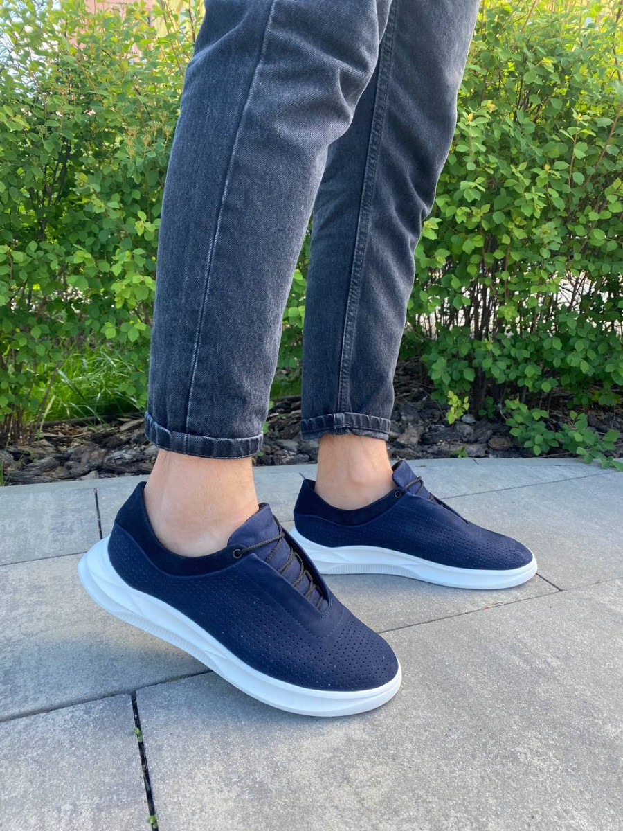 Чоловічі кросівки ShoesBand Сині з натурального Нубука з перфорацією 43 (29 см) (S80211-1)
