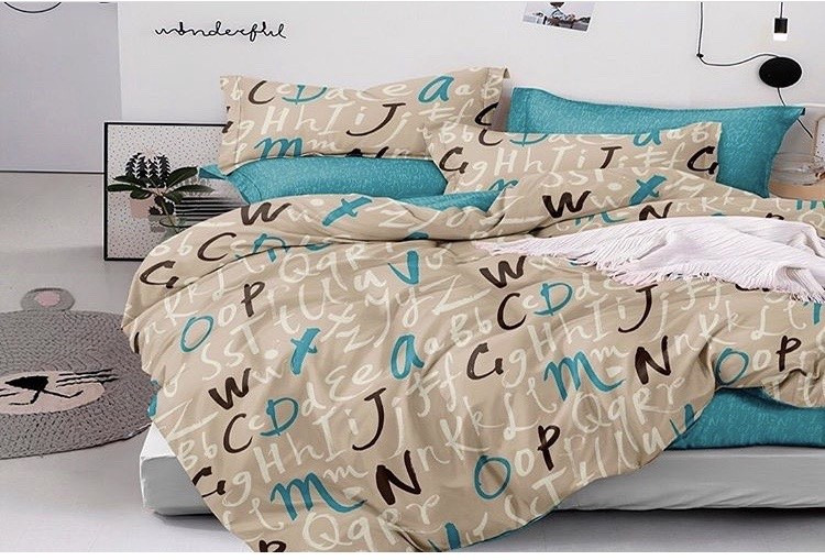 Сімейний комплект постільна білизна бязь «Каліграфія» з двома підковдрами, фото 1