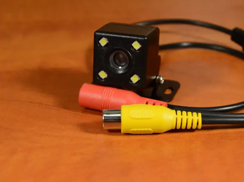 Камера заднего вида SmartTech A101 для автомобиля с LED подсветкой | Водонепроницаемая камера - фото 3 - id-p1646457505