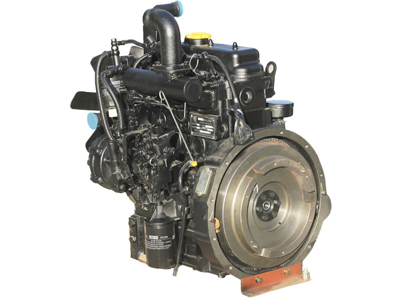 Двигун КМ385ВТ 3 циліндри 4 т 24 л. с. водяне охолодження