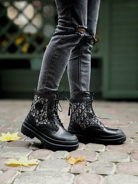 Dior forever boots hot sale