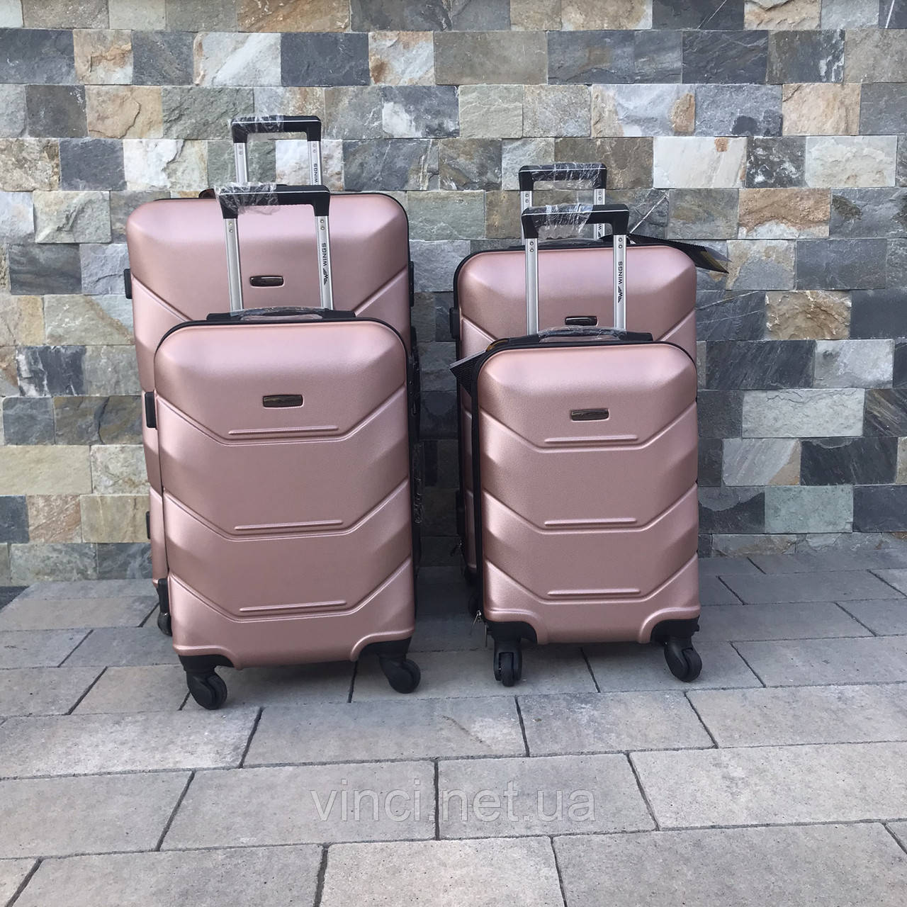 Валіза Wings 147 дорожня Валіза з полікарбонату велика 75х49х29 см , Сумка на 4-х колесах , Польща, фото 1