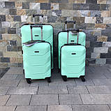 Чемодан дорожній з полікарбонату WINGS 147 середній 65х43х26 см Валіза дорожня Сумка на 4-х колесах МЯТНИЙ, фото 3