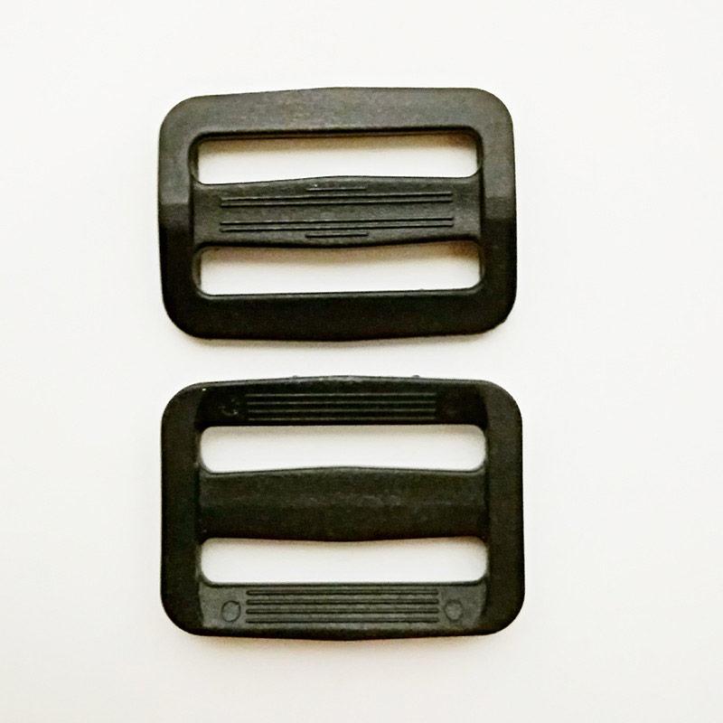 Перетяжка для рюкзака 30мм пластик (1000 шт), чорний