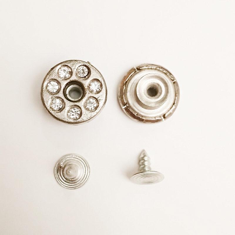 Гудзик джинсовий бовтанка (1000 шт) 15 мм, нікель з білими каменями