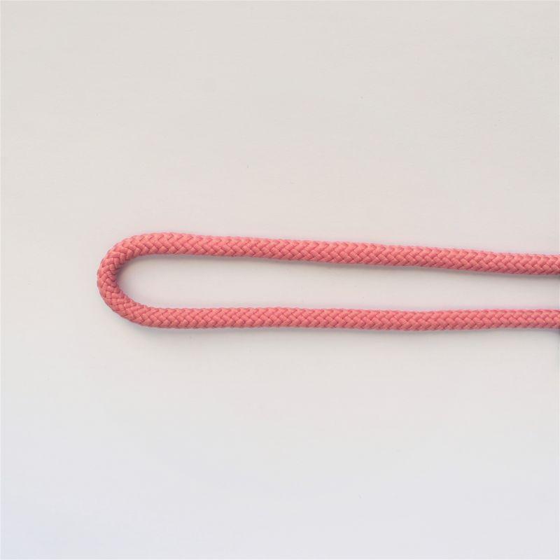 Шнур для одягу нейлоновий 4 мм. Блискучий рожевий.