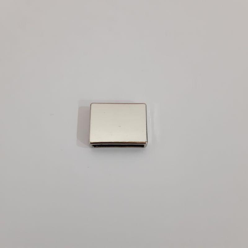 Наконечник на шнур (1000 шт).