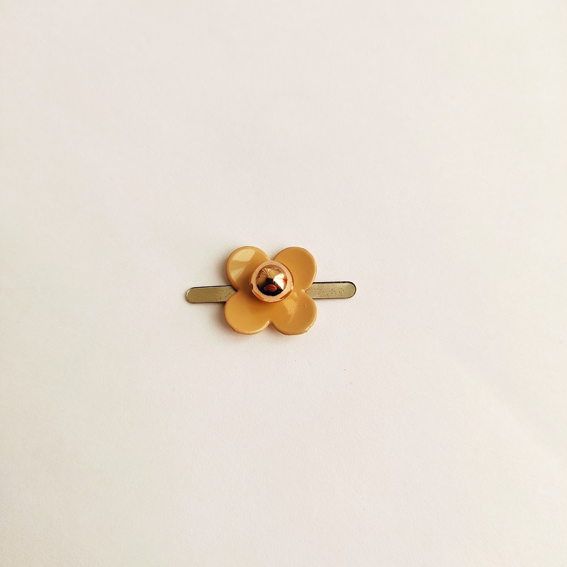 Прикраса "Квітка" (100 шт). Бежевий.