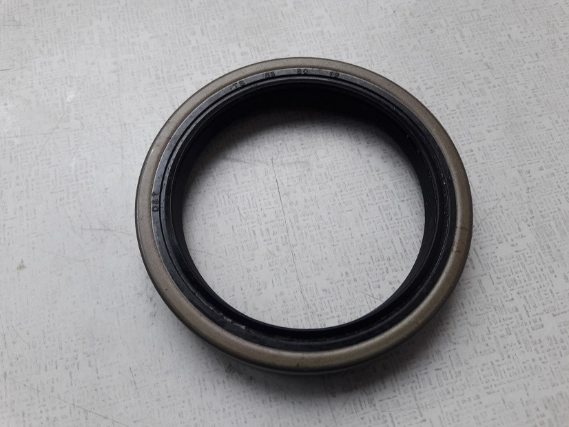 Сальник маточини передньої внутрішній R15 Fiat Ducato 230, Peugeot Boxer, Citroen Jumper (1994-2002), 334613, фото 1