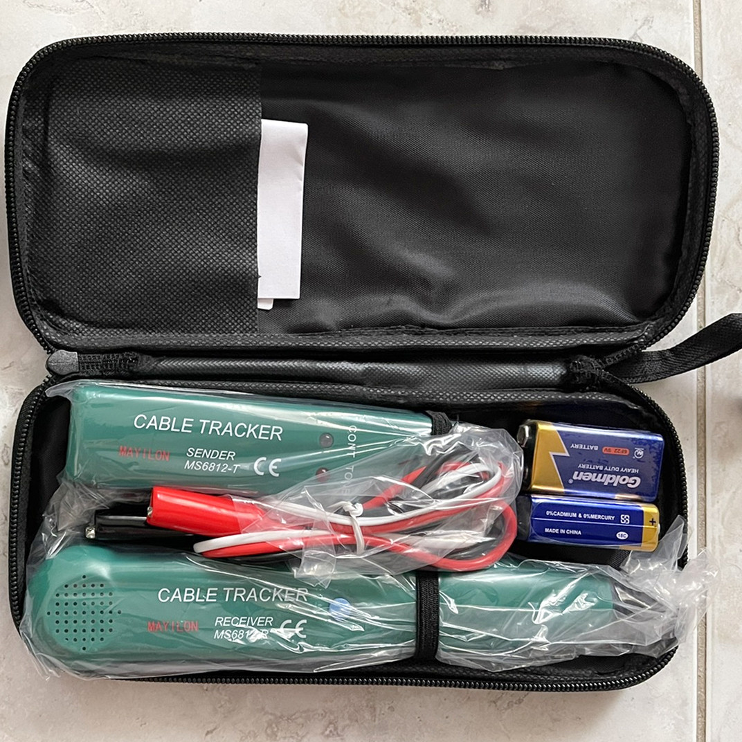 MS6812 детектор прихованої проводки Cable Tracker, трассошукач (з батарейками і чохлом), Mayilon MS6812