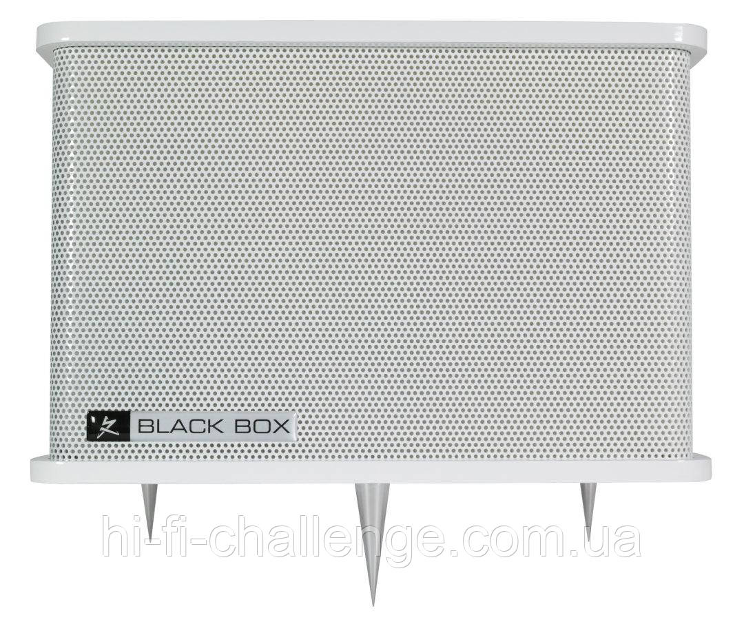 Гармонизатор Низких Частот Synergistic Research Black Box - фото 3 - id-p1647030624
