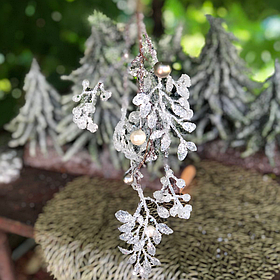 Підвісна прикраса з намистинами 35 см на новорічну ялинку