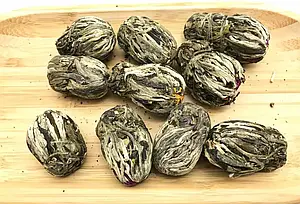 Білий в'язаний чай "Квітка бажань" Османтус