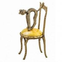 Фігурка Кіт на стільці з бронзи та бурштину