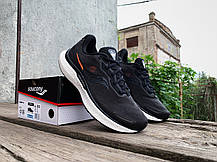 Чоловічі кросівки для бігу Saucony Triumph 19 20678-10s Black White чорні Оригінал, фото 6