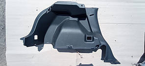 Оббивка багажника Mitsubishi ASX 1 (2017-нині) 2-й, 3-й рестайлінг ліва оригінал б/у