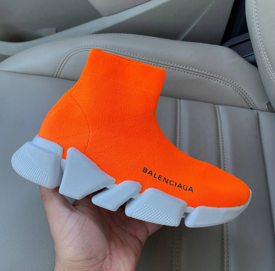 Balenciaga speed cheap trainer orange