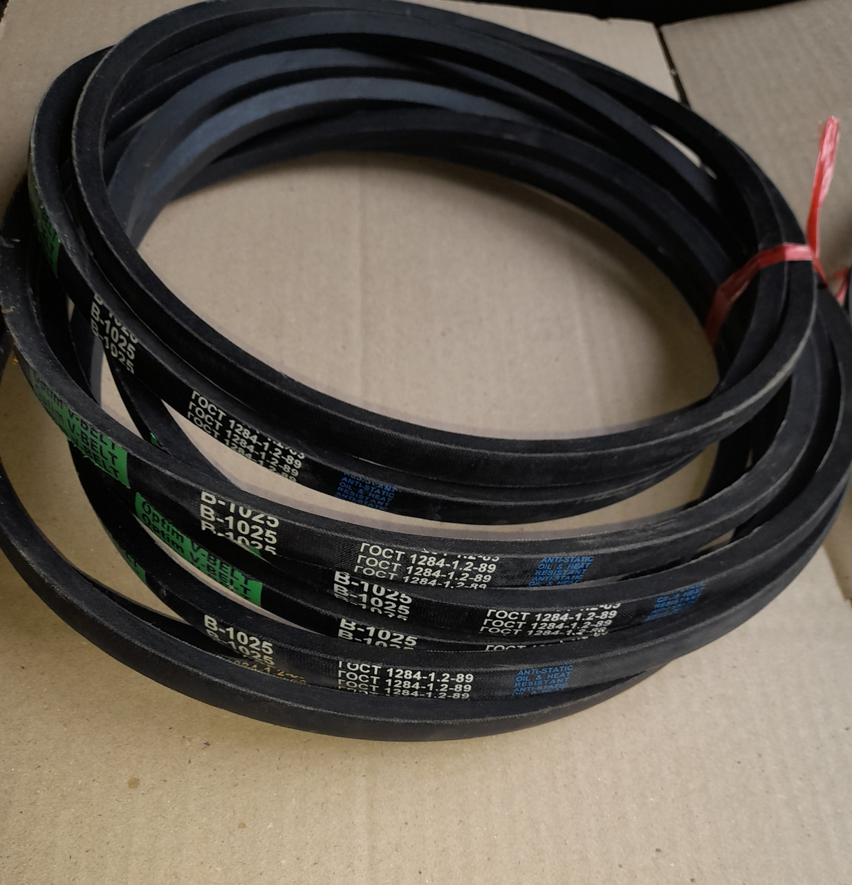 Ремінь (пасок) приводний В(Б)-1025 гладкий, фото 1