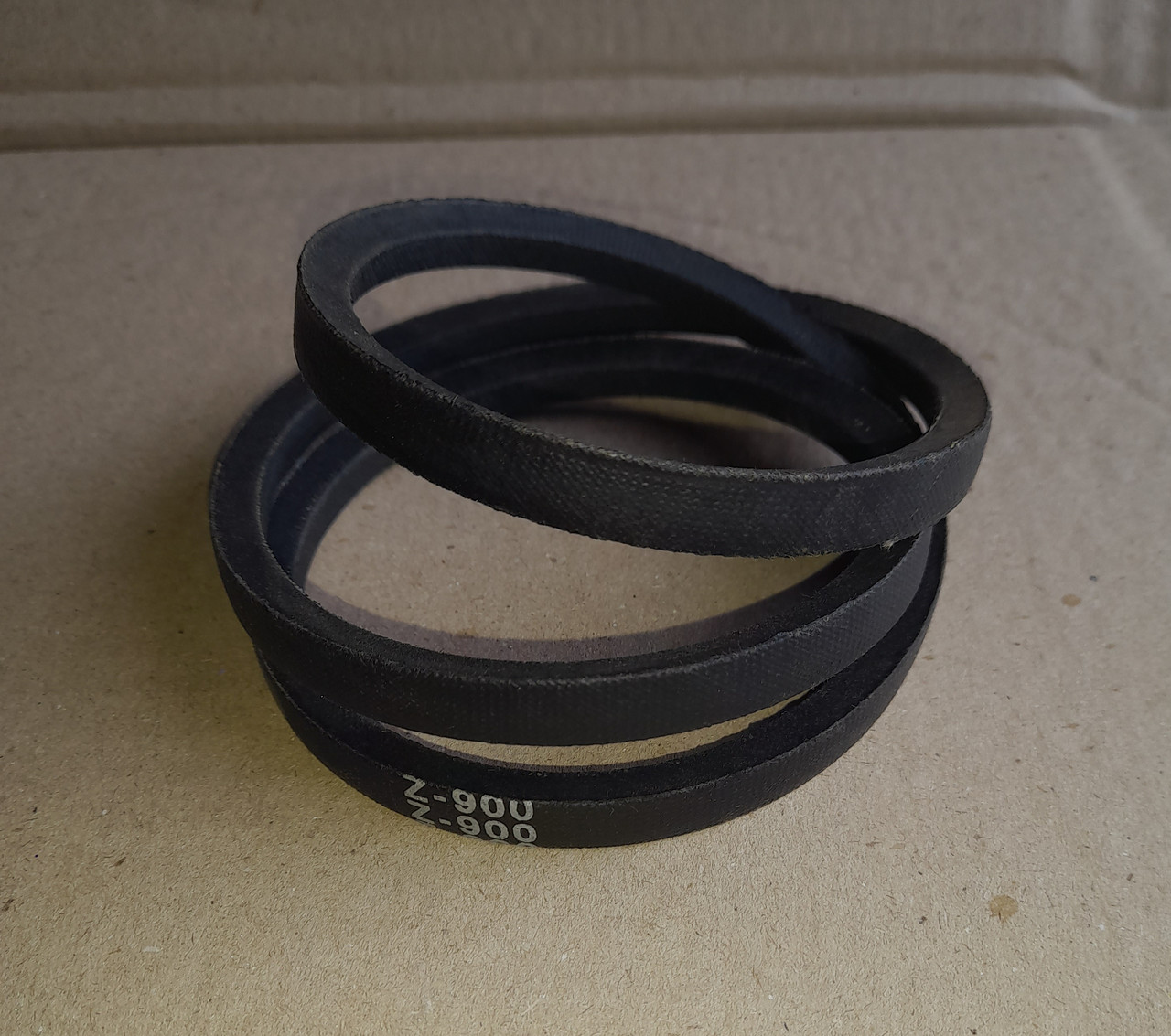 Ремінь (пасок) приводний Z 900 гладкий, фото 1