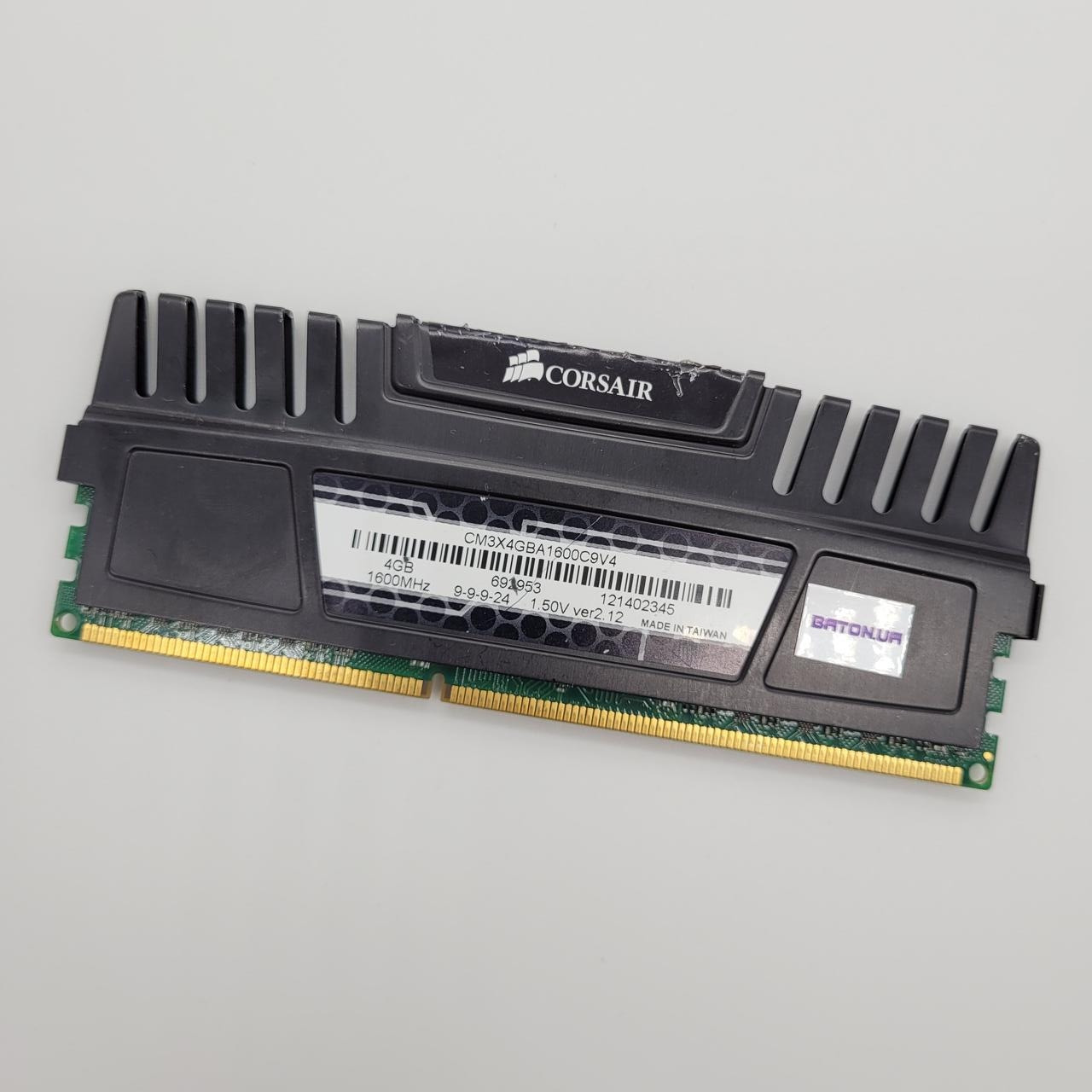 Ігрова оперативна пам'ять Corsair Vengeance DDR3 4Gb 1600MHz PC3 12800U 2R8 CL9 (CM3X4GBA1600C9V4) Б/У, фото 1