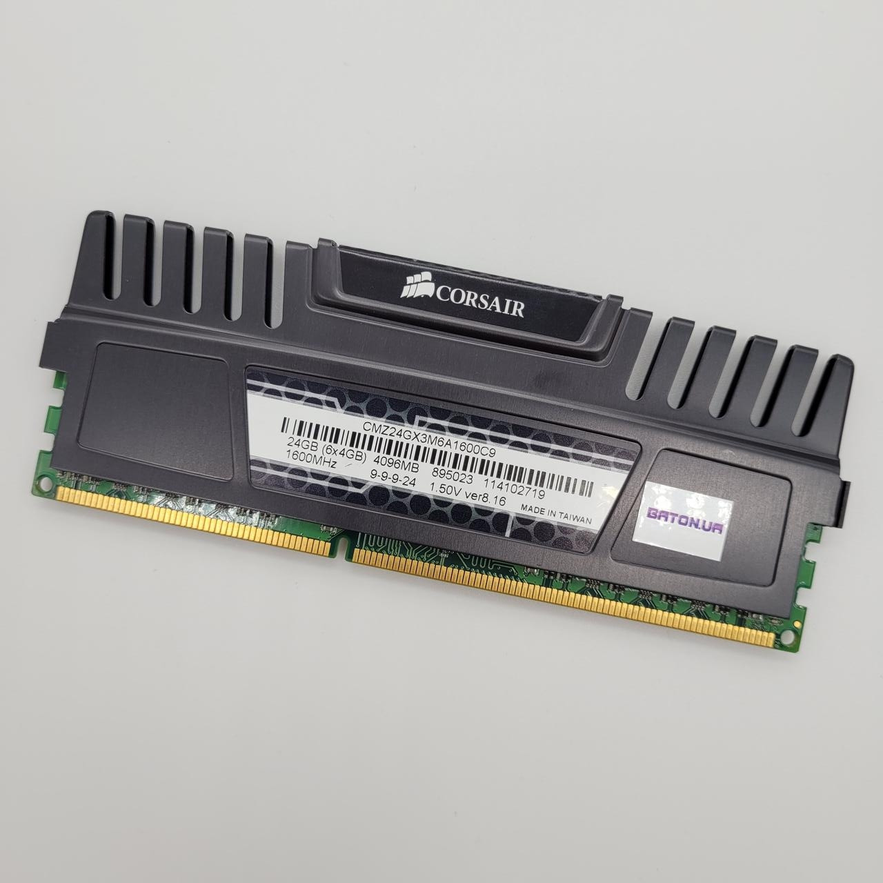 Ігрова оперативна пам'ять Corsair DDR3 4Gb 1600MHz PC3 12800U 2R8 CL9 (CMZ24GX3M6A1600C9) Б/У, фото 1
