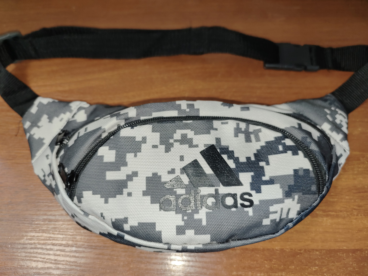 Сумка на пояс adidas камуфляж /Спортивные барсетки сумка женский и мужские пояс Бананка оптом
