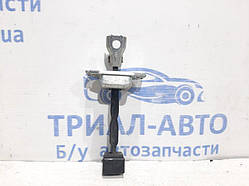 Обмежувач дверей задній правий Mitsubishi Lancer 2007-2013 5732A066 (Арт.22101)