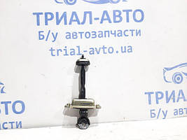 Обмежувач дверей передній правий Chevrolet