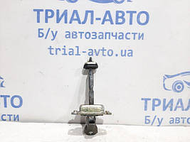 Обмежувач дверей задній лівий Chevrolet