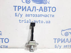 Обмежувач дверей задній лівий Mitsubishi Lancer 2007-2013 5732A066 (Арт.22149)