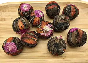 Чорний В'язаний чай "Золотий Маріголд" Османтус