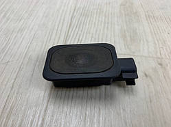 Кнопка відкриття багажника зовнішня FORD ESCAPE 12-19 DJ5Z-9C888-A