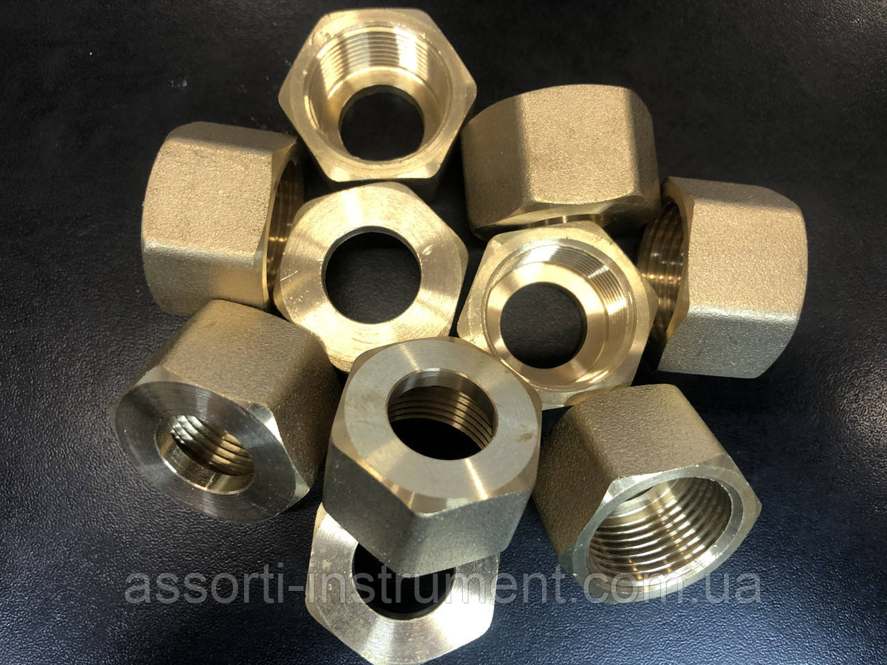 Гайка накидна G3/4" до БКО (латунна,шестигранна)