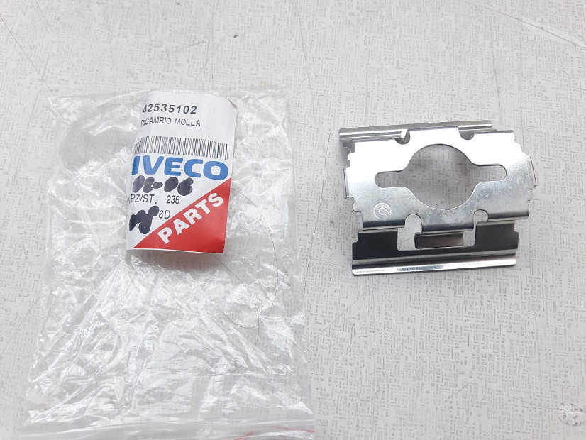 Пружинка суппорта заднього Fiat Ducato 244, Peugeot Boxer, Citroen Jumper (2002-2006), 71770073, 77365109