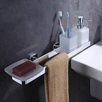 НАБОРИ АКСЕСУАРІВ ДЛЯ ВАННОЇ ТА ДУШУ