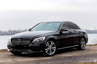 MERCEDES-BENZ C-CLASS 2015