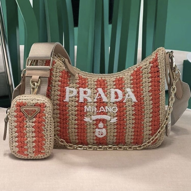 Женские сумки Рrada — купить женскую сумку Прада в интернет магазине ...