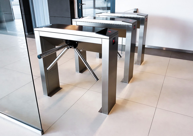 Турнікет із системою контролю доступу по карті Турнікет із системою контролю доступу по карті