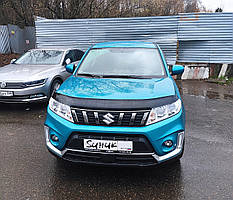 Дефлектор капота, мухобойка Suzuki Vitara 2015-2022 (Sim)