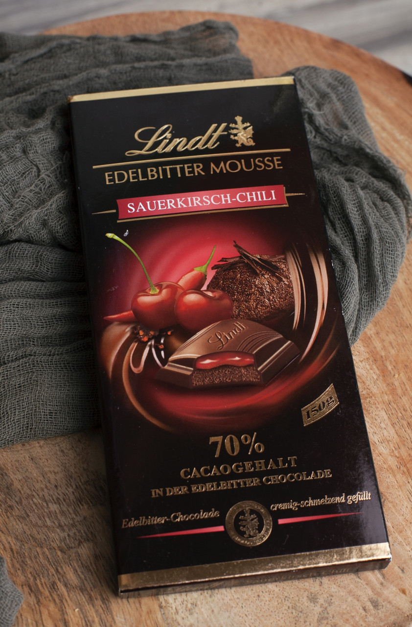 Шоколад🍫Lindt "Sauerkirsch Chili". 150гр. Німеччина.