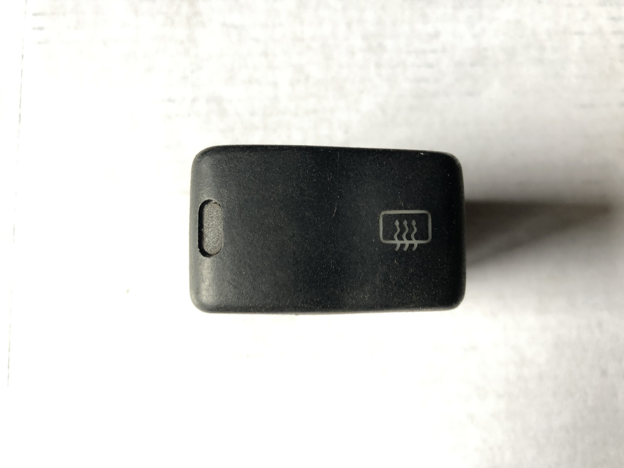 Кнопка обігріву заднього скла Volkswagen Polo 6n199621 No5, фото 1