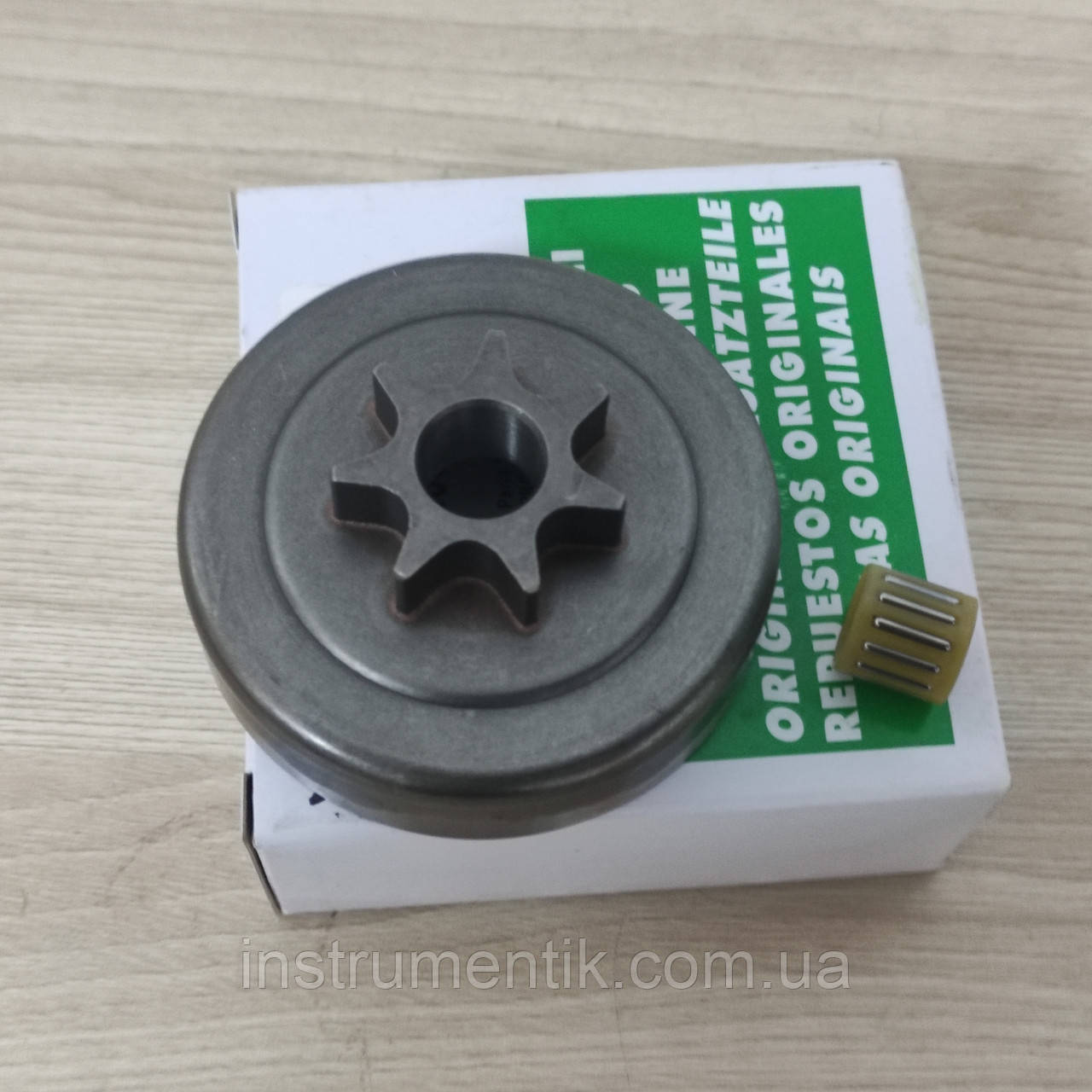 Зірочка для Oleo-Mac 937, 941С, 941CX "0.325"(7 променів) оригінал