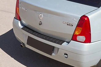 Накладка на задній бампер Renault Logan 2004-2007 р. в. Рено Логан