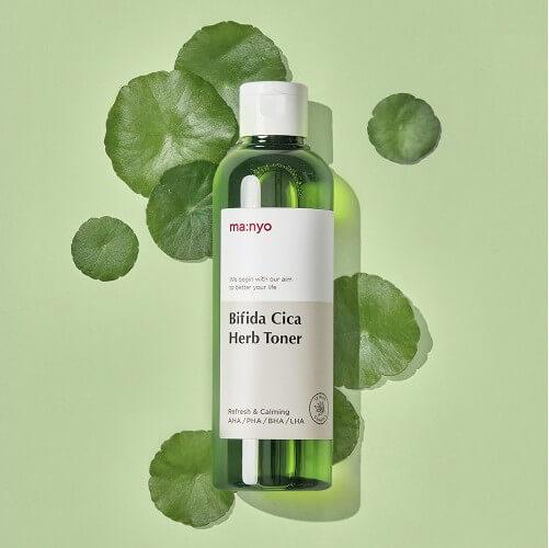УЗаспокійливий тонер для чутливої шкіри Manyo Factory Bifida Cica Herb Toner