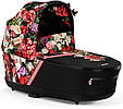 Коляска Cybex Priam 4.0 шасі Rosegold + люлька Spring Blossom Dark, фото 2