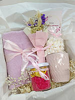 Нежный подарочный набор, женский подарок, полотенце, чашка, соль для ванны, зефир, букет из сухоцветов, набір