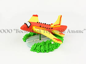 Фігурки з мастики — Літак — Червоний