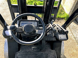 Вилковий навантажувач NISSAN UG1F2A30WU 2012 б/у, фото 2