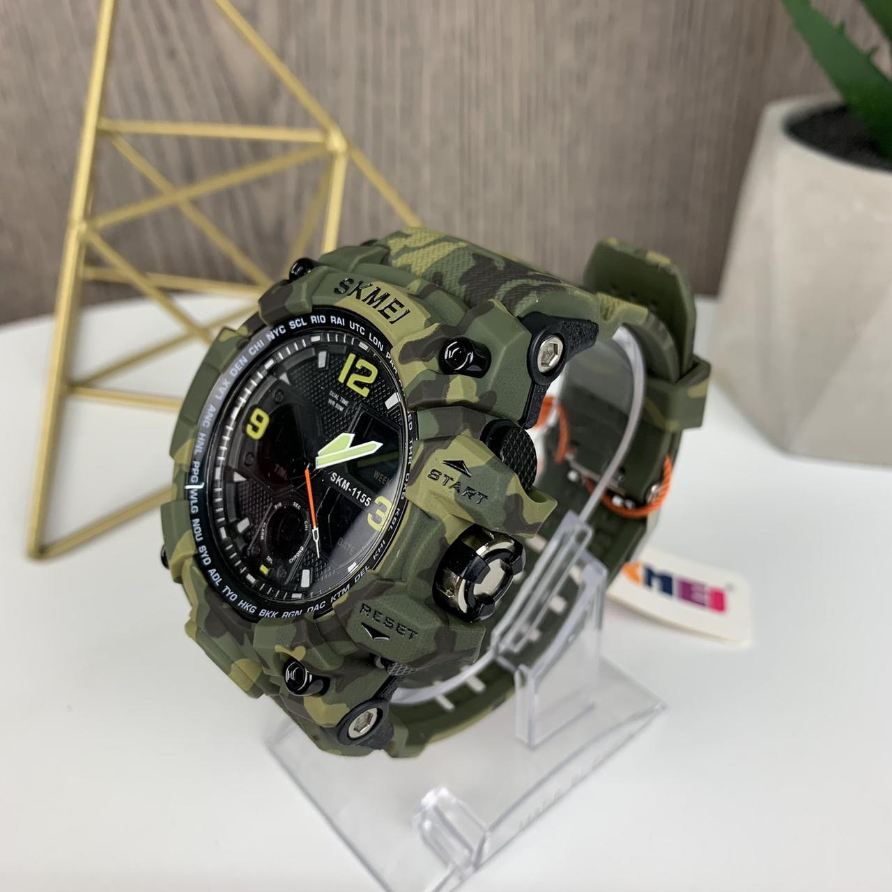 Мужские спортивные наручные часы SKMEI 1155 электронные с подсветкой, армейские камуфляжные часы с будильником - фото 6 - id-p1633120596